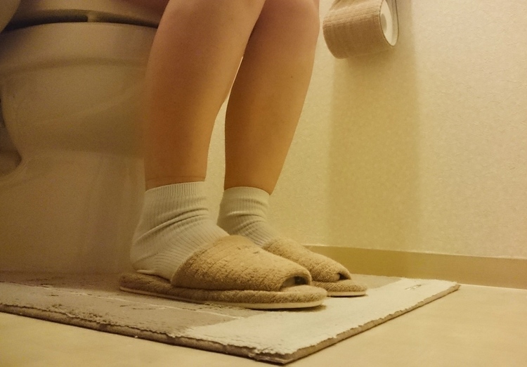 硬い便・便秘のイメージ画像